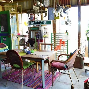 Suzie's Coffee Shop Hotel